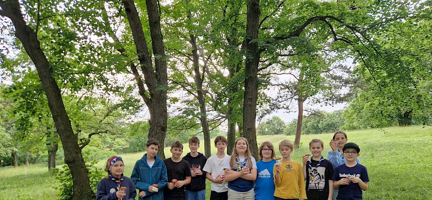 Die Guides und Späher erkundeten heute den Begrischpark. © FdPH/B. Sabek