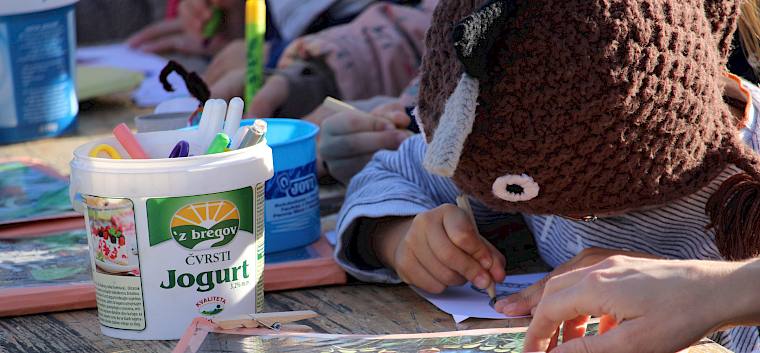 Malen, Heide-Landschaften bauen, Tiere formen, Schminken - ein spannendes Kinderprogramm beim Heidefest. © FdPH/F. Hohn