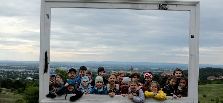 Die Schüler:innen der 2a der VS Roseggergasse waren heute mit viel Begeisterung beim Heide-Schulprojekt dabei. © FdPH/J. Fischer