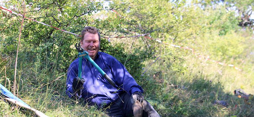 Am Steilhang ist die Arbeit im Sitzen leichter. © FdPH/F. Hohn