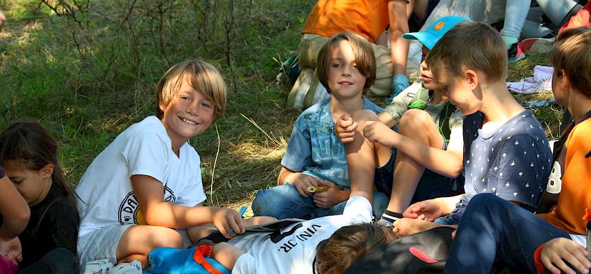 Gemütlich werden die Feedbackbögen zum Pflegetermin ausgefüllt. © FdPH/A. Mrkvicka
