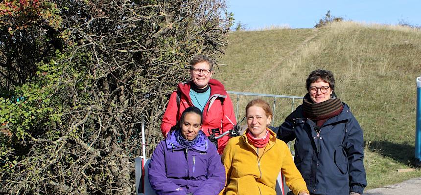 Mit dabei war der Verein Radeln ohne Alter, der sein 10-Jahres-Jubiläum feierte, mit einem Rikscha-Shuttle. So konnten auch Menschen, die nicht so fit beim Gehen sind, das Heidefest besuchen.© FdPH/L. Strobl