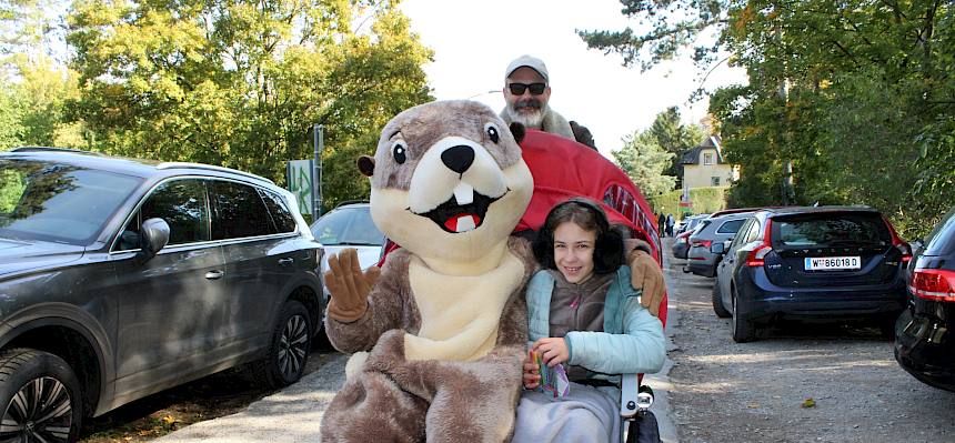 Mit dem Rikscha-Shuttle des Vereins Radeln ohne Alter geht´s bequem zum Heidefest. © FdPH/L. Strobl