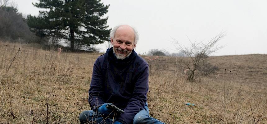 Voller Einsatz für die wertvollen Trockenrasen auf der Perchtoldsdorfer Heide. © LPV/J. FFischer