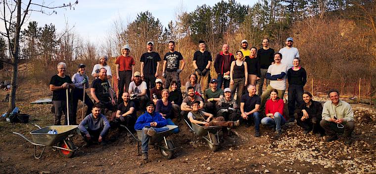 Der heutige Tag war eine erfolgreiche Zusammenarbeit zwischen Freiwilligen des Heidevereins, Landschaftspflegevereins, der ÖGH und Praktikant:innen des LPV. © LPV/F. Hohn